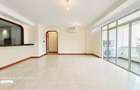 3 Bed Apartment with En Suite in Parklands - 9