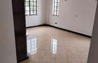 4 Bed Apartment with En Suite in Upper Hill - 5