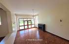 4 Bed House with Garden in Runda - 3