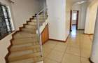 5 Bed Townhouse with En Suite at Lavington - 10