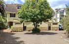 5 Bed Townhouse with En Suite at Spring Valley - 1