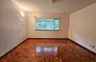 4 Bed House with En Suite in Gigiri - 10