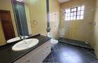 5 Bed House with Staff Quarters in Lower Kabete - 14