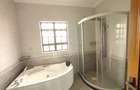 4 Bed House with En Suite in Kamakis - 9