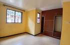 5 Bed Townhouse with En Suite at Lavington Green - 9