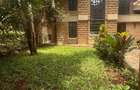 5 Bed Townhouse with En Suite at Lavington Green - 17