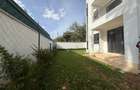 5 Bed Townhouse with En Suite in Lavington - 1