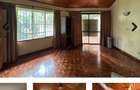 5 Bed House with En Suite in Runda - 8