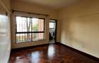 4 Bed Apartment with En Suite in Brookside - 7
