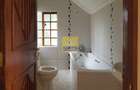 4 Bed House with Garden in Banana - 14