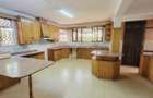 5 Bed House with En Suite in Runda - 4