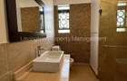 4 Bed Townhouse with En Suite at Lavington Green - 8