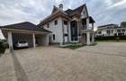 5 Bed Villa with En Suite in Runda - 1