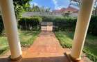 4 Bed Townhouse with En Suite in Kitisuru - 11