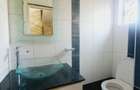 4 Bed Townhouse with En Suite at Lavington - 15