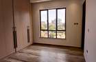 2 Bed Apartment with En Suite in Brookside - 5