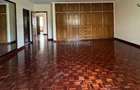 5 Bed Townhouse with En Suite in Lavington - 11