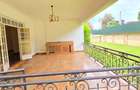 5 Bed Townhouse with En Suite at Apple Cross - 2