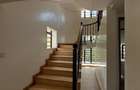 5 Bed Townhouse with En Suite in Runda - 12