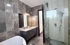 3 Bed Apartment with En Suite at Riverside Gardens - 6