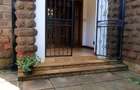 5 Bed Townhouse with En Suite in Lavington - 2