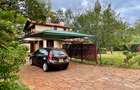 4 Bed Villa with En Suite in Windsor - 16