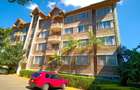 4 Bed Apartment with En Suite at Riverside Drive - 1