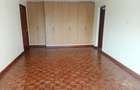 3 Bed Apartment with En Suite in Kilimani - 7