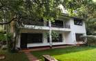 4 Bed House with En Suite in Runda - 11