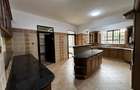 5 Bed Townhouse with En Suite in Lavington - 8