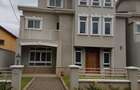 4 Bed Townhouse with En Suite in Lavington - 3