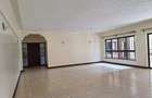 4 Bed Apartment with En Suite in Brookside - 3