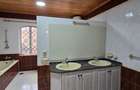 4 Bed House with En Suite at Hillview Rise Off Lower Kabete Rd - 11