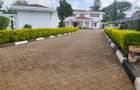 5 Bed House with Swimming Pool in Runda - 3
