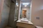7 Bed Townhouse with En Suite at Covent Dr - 8