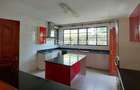 5 Bed Townhouse with En Suite in Lavington - 7