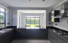 4 Bed House with En Suite in Kiambu Road - 16