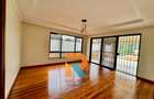 5 Bed Townhouse with En Suite in Loresho - 3