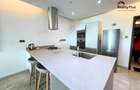 Serviced 1 Bed Apartment with En Suite at Le Marc - 2