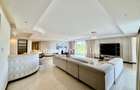 3 Bed Apartment with En Suite at Riverside Drive - 4
