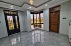 5 Bed Villa with En Suite in Runda - 7