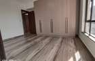 2 Bed Apartment with En Suite at Brookside - 12