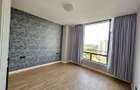 3 Bed Apartment with En Suite in Brookside - 10
