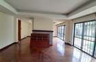 5 Bed Townhouse with En Suite at Lavington - 12