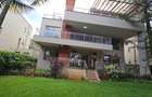 5 Bed Townhouse with En Suite at Tende Drive - 1