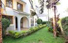 4 Bed Townhouse with En Suite at Lavington Green - 8