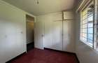 4 Bed House with En Suite in Loresho - 12