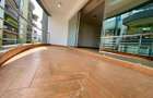 3 Bed Apartment with En Suite in Riverside - 3
