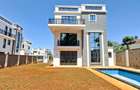 5 Bed Townhouse with En Suite in Lavington - 1