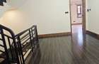 4 Bed Townhouse with En Suite in Redhill - 16